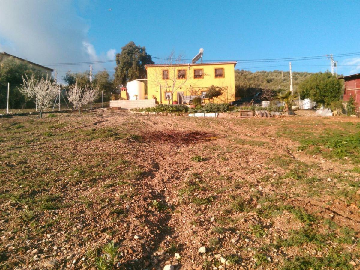 Cortijo De La Cruz Iznájar Exterior foto