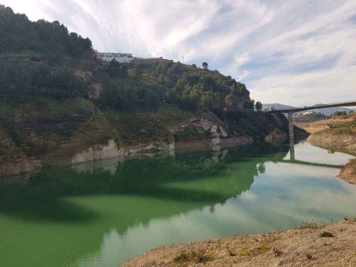 Cortijo De La Cruz Iznájar Exterior foto